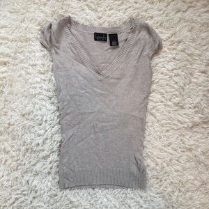 Kersh Women's Short Sleeve V-Neck Sweater Top - Light Taupe